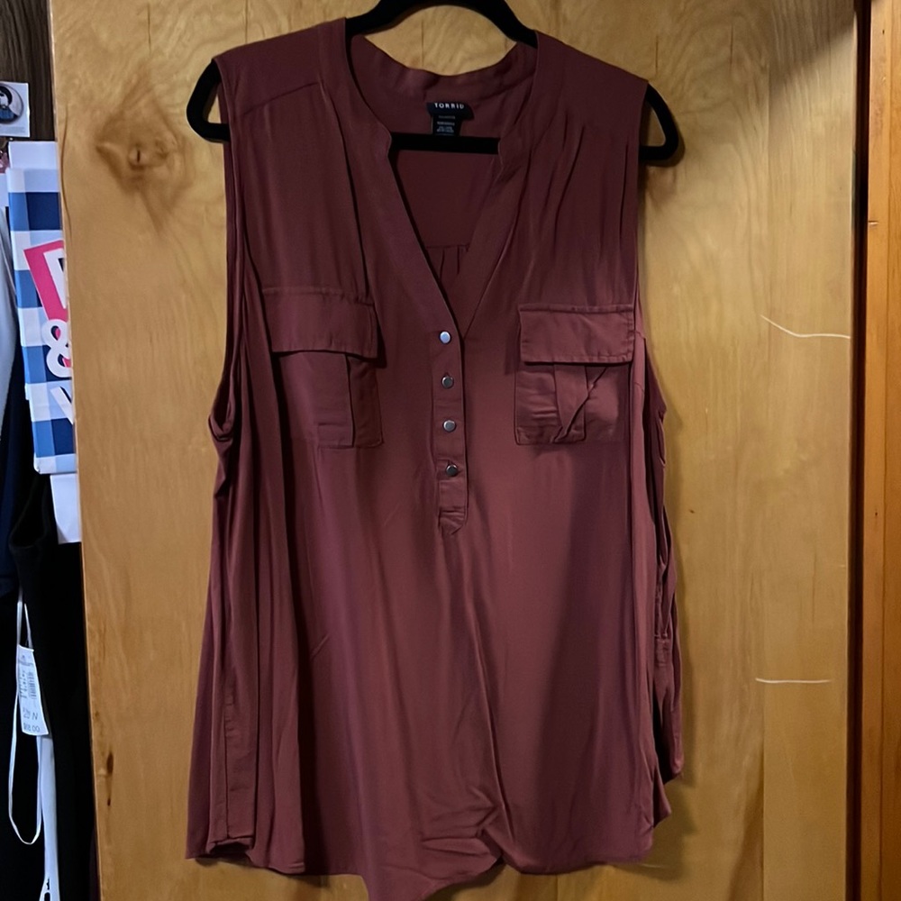 torrid Rust Sleeveless Henley Tank Top